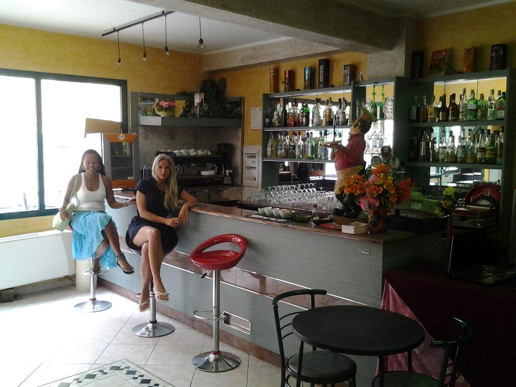 Hotel Lady Susanna Varazze Luaran gambar