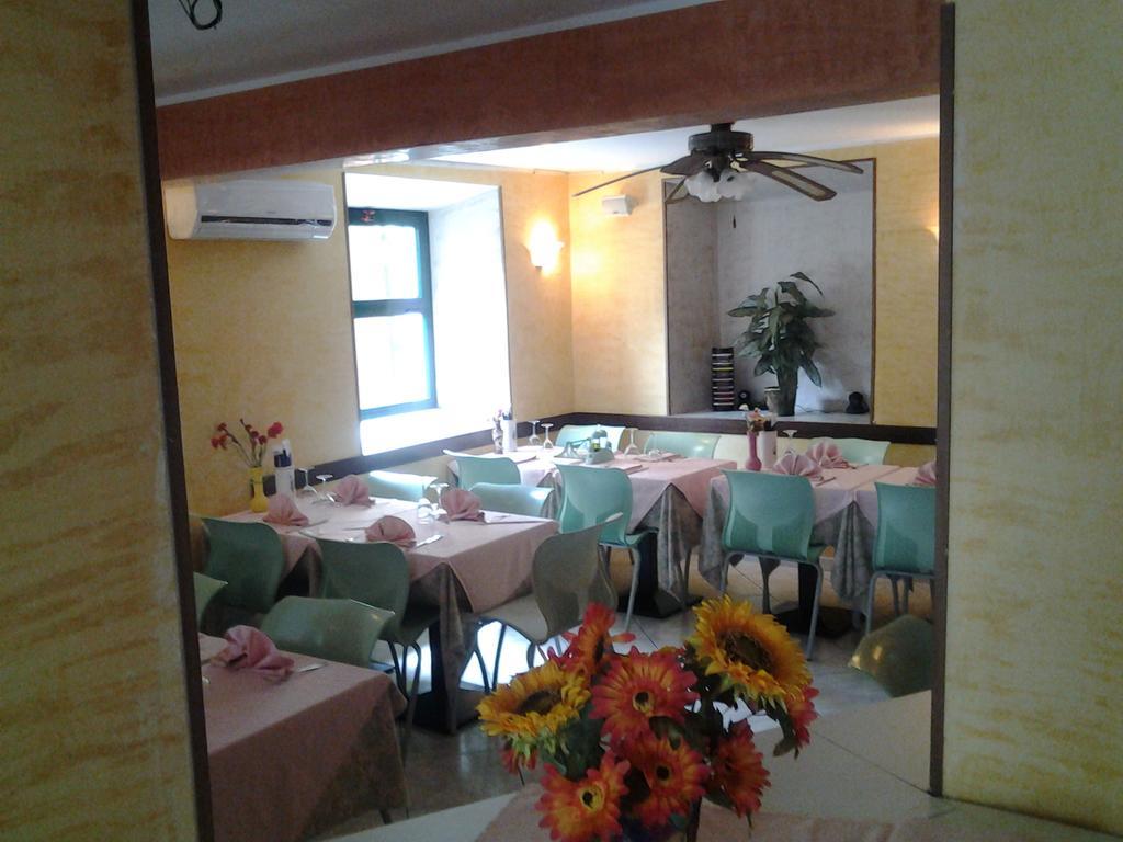Hotel Lady Susanna Varazze Luaran gambar