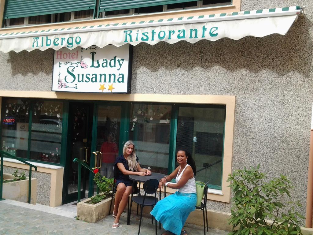 Hotel Lady Susanna Varazze Luaran gambar